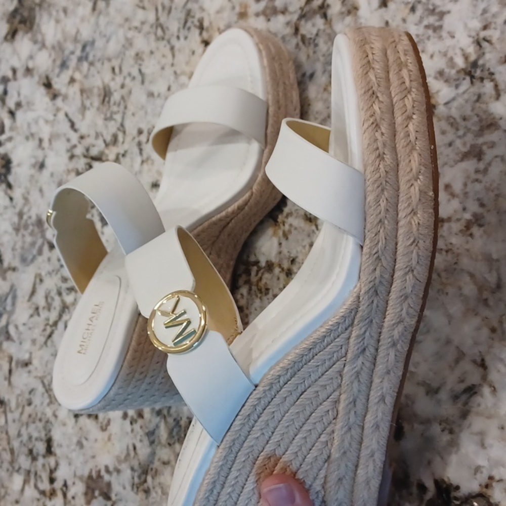 Michael Kors Lucinda Vachetta Leather Epadrille Wedge Sandals, White Leather 10 - Picture 7 of 16